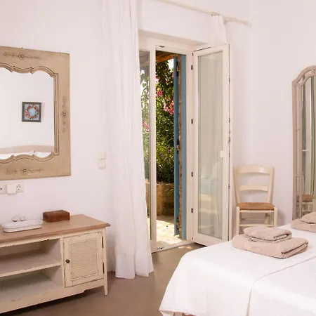 Дом отдыха Hacienda House *